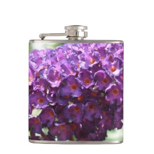 Schöne Lila Buddleia-Blume Flachmann