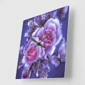 Schöne Lila Neon-Rose und Lady Bug Quadratische Wanduhr (Winkel)