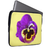 Schöne lila Pansy Laptopschutzhülle (Vorne Rechts)