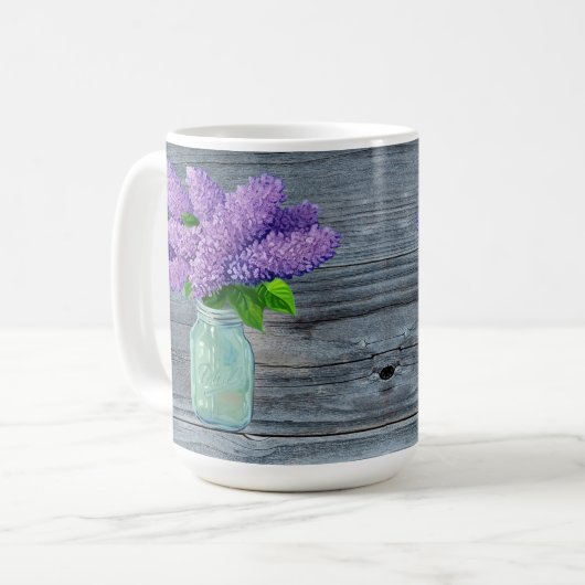 Schöne Lilacs im rustikalen Mason Jar Kaffeetasse (Vorderseite Links)
