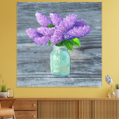 Schöne Lilacs im rustikalen Mason Jar Leinwanddruck (Insitu (Wohnzimmer))