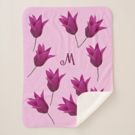 Schöne M Monogramm hübsche rosa Tulpen Sherpadecke