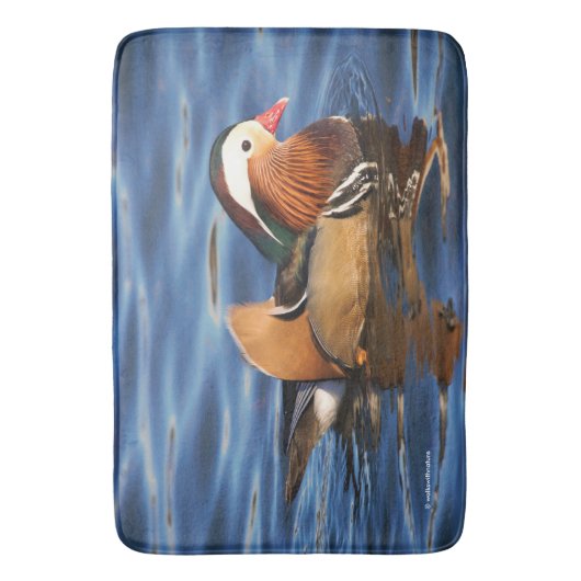 Schöne Mandarin-Duck im Teich-Badematte Badematte (Vorderseite Vertikal)