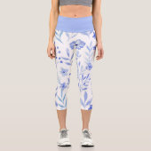 Schöne monochromatische Wasserfarben Blauer Blumen Capri Leggings (Vorderseite)
