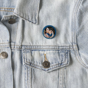 Schöne Muttertags-Blumen-Fotokarte für die Tochter Button