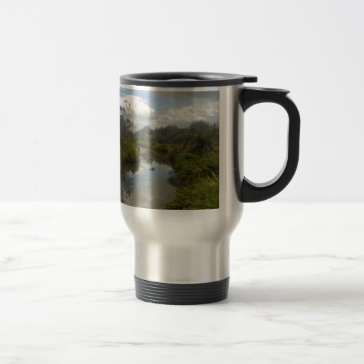 Schöne Neuseeland-Landschaft. Ruhe, reflektierend Reisebecher (Rechts)