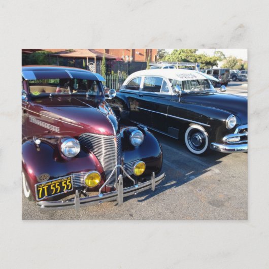 Schöne Oldtimer auf der Automesse Postkarte (Vorderseite)