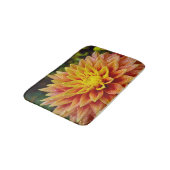 Schöne Orangendahlie Badematte (Schrägansicht)