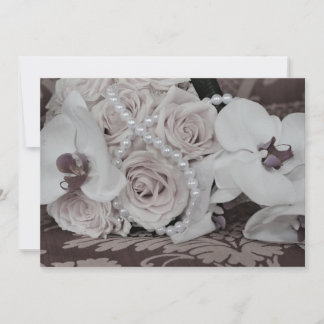 Schöne Orchideen und Rose Einladung