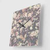 Schöne pastellfarbene Rose Quadratische Wanduhr (Winkel)