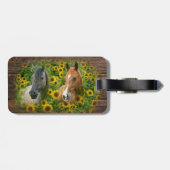 Schöne Pferde im Feld der Sonnenblumen Gepäckanhänger (Rückseite horizontal)