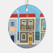 Schöne portugiesische Häuser mit Fliesen oder Azul Keramik Ornament (Links)