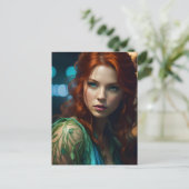 Schöne Redhead-Frau Postkarte (Stehend Vorderseite)