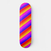 Schöne Regenbogenfarben Skateboard (Vorderseite)