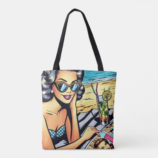 Schöne Retro Lady am Strand mit Cocktail Tasche (Rückseite)