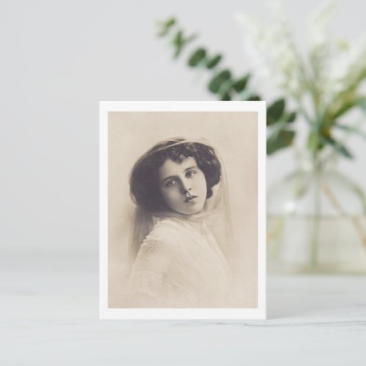 Schöne romantische Frau Vintag Postkarte (Stehend Vorderseite)