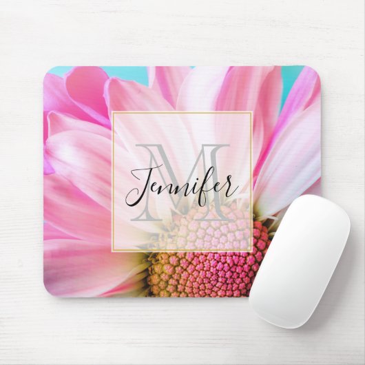 Schöne rosa Blume Nahes Up Foto Monogram Mousepad (Mit Mouse)