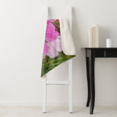 Schöne rosa Blume Sherpadecke (Beispiel)