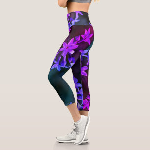 Schöne rosa Lila Blume Capri Leggings