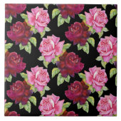 Schöne Rosa Rosen auf schwarzem Hintergrund Fliese (Vorderseite)