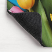 Schöne rosa und gelbe Frühlingtulis Mousepad (Ecke)