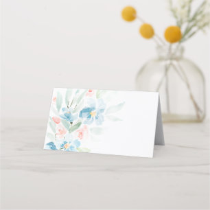 Schöne Rose mit Aquarellblau und Blumen Platzkarte
