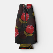 Schöne rote, lichtdurchlässige Rose Stickereimuste Flaschenkühler (Rückseite)