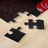 Schöne rote, lichtdurchlässige Rose Stickereimuste Puzzle (Seite)
