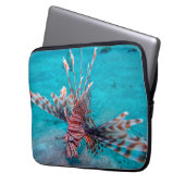 Schöne rote Löwe-Fische Laptopschutzhülle (Vorderseite Links)