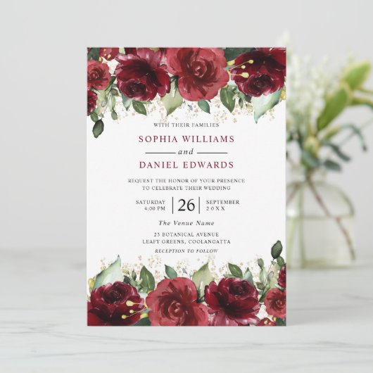 Schöne Rote Rosen Romantische Blumenhochzeit Einladung (Stehend Vorderseite)