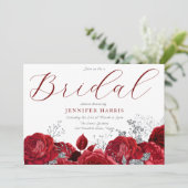 Schöne Rote Rosen & Silberes Brautparty Einladung (Stehend Vorderseite)