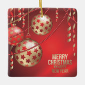 Schöne rote und goldene Weihnachtsbälle Platz Keramikornament (Vorderseite)