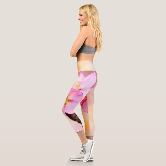 Schöne Sakura Kirschblüten Capri Leggings (Links)