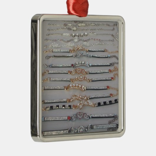 Schöne Sammlung von Diamind Jewels Herzdesign Silbernes Ornament (Rechts)