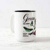 Schöne Schmetterling-Zodiac-Eigenschaften/Gemini Zweifarbige Tasse (Vorderseite Links)
