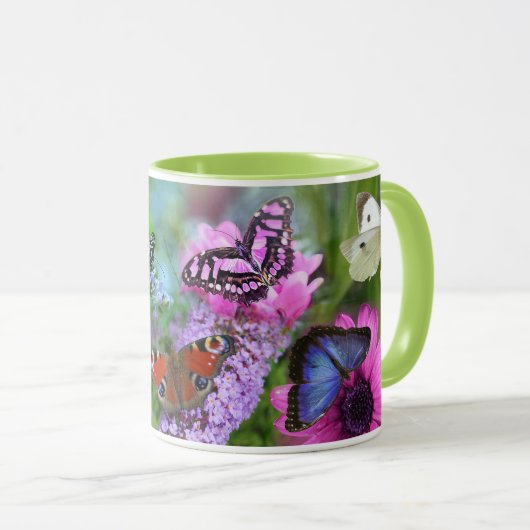 Schöne Schmetterlinge Wilde Blume Liebe mit Grün Tasse (VorderseiteRechts)
