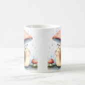 Schöne Schnecke unter Pilzschirm Kaffeetasse (Mittel)