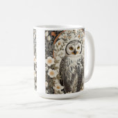 Schöne Schneeeule, inspiriert von William Morris Kaffeetasse (VorderseiteRechts)