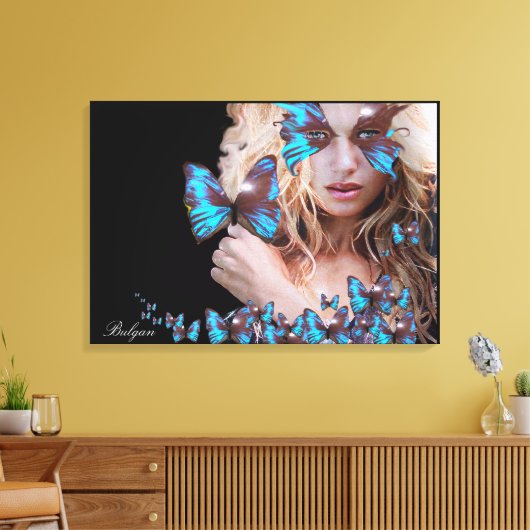 SCHÖNE SCHÖNHEIT MIT BLUE BUTTERFLUSS LEINWANDDRUCK (Insitu (Wohnzimmer))