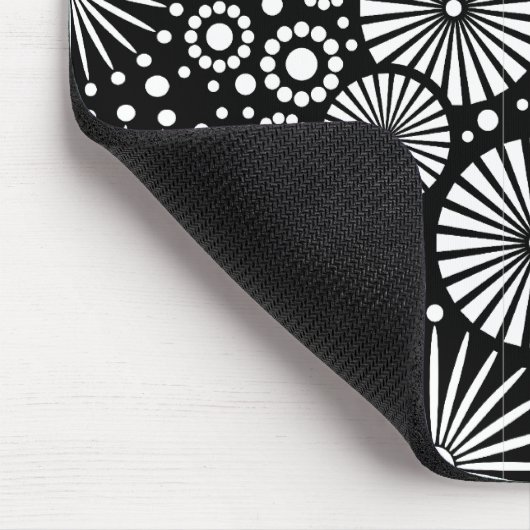 Schöne schwarz-weiße Mousepad (Ecke)