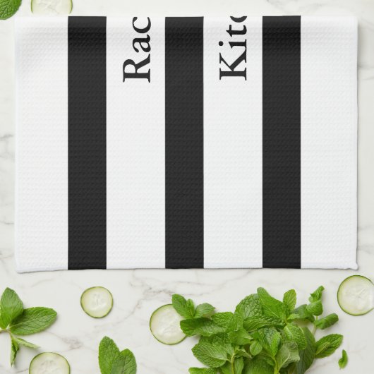 Schöne schwarze und weiße Streifen Handtuch (Gefaltet)