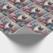 Schöne siamesische Katze und Blume Geschenkpapier (Ecke)