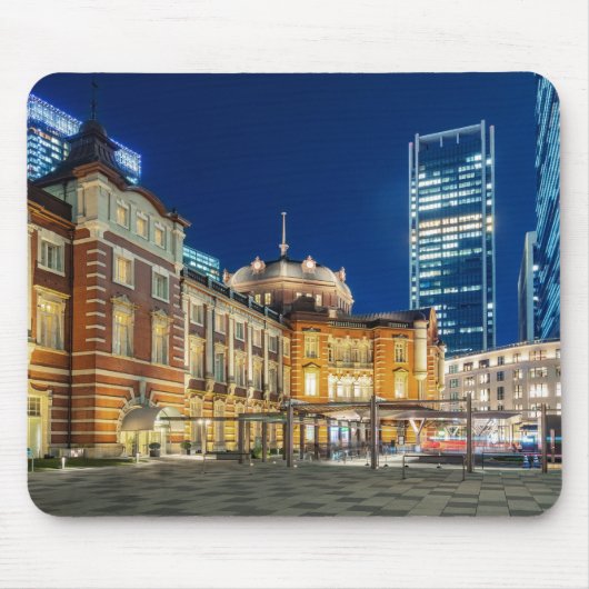 Schöne Skyline der Stadt Tokio am Bahnhof Mousepad (Vorne)