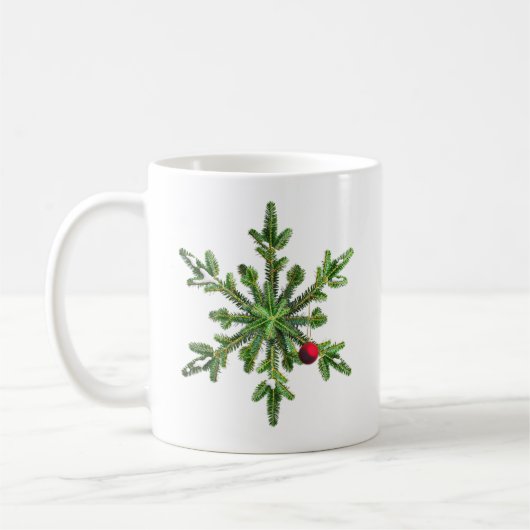 Schöne Snowy Pine Snowflake Weihnachten Kaffeetasse (Links)