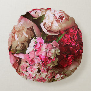 Schöne Sommerblumen. Bouquet aus rosa Pfingstrose  Rundes Kissen