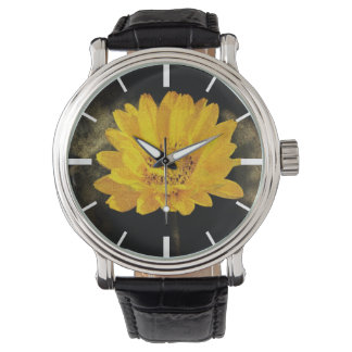 Schöne Sonnenblume mit dunkelbraunem Hintergrund Armbanduhr
