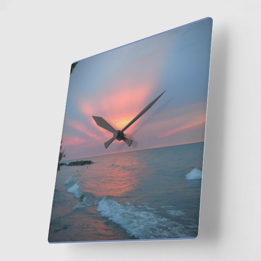 Schöne Sonnenuntergang Quadratische Wanduhr (Winkel)