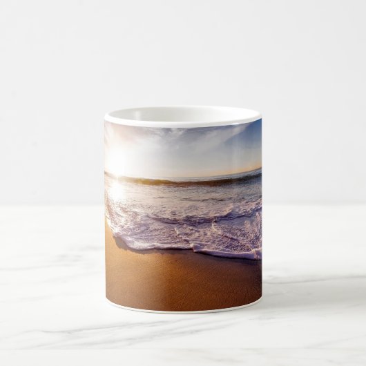 Schöne Strandlandschaft Kaffeetasse (Mittel)
