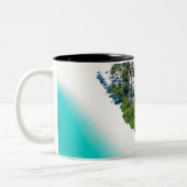 Schöne Strandlandschaft Zweifarbige Tasse (Links)
