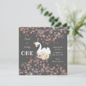 Schöne Swan Birthday Card Einladung (Stehend Vorderseite)